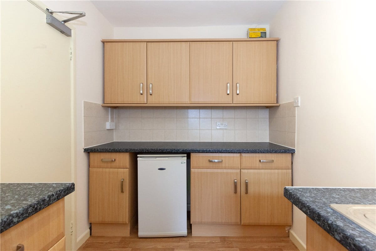 1 bedroom flat, Cowley Road, Oxford OX4 - Let Agreed