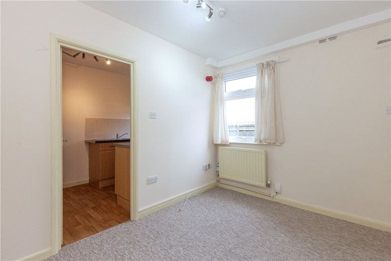 1 bedroom flat, Cowley Road, Oxford OX4 - Let Agreed