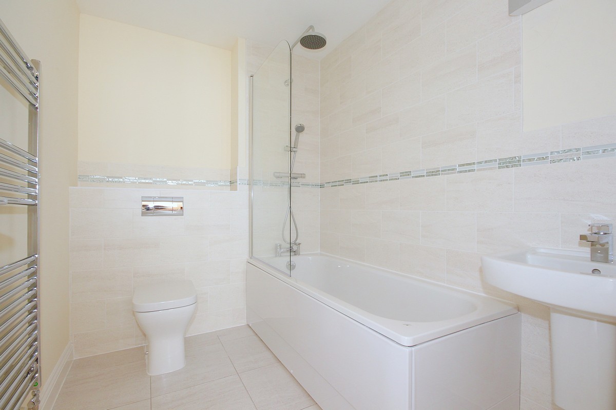 3 bedroom house, Buttercross Lane, Witney OX28