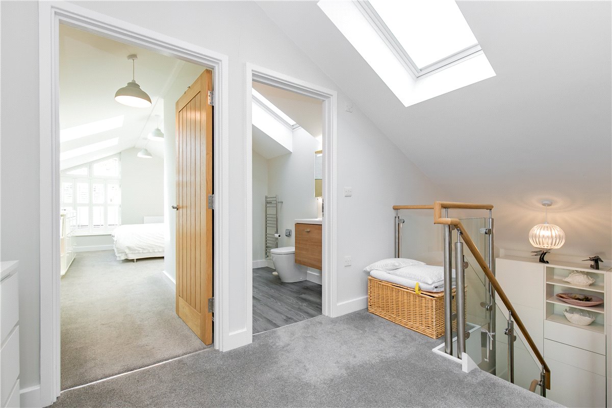 3 bedroom house, Overford Farm, Wytham OX2 - Available