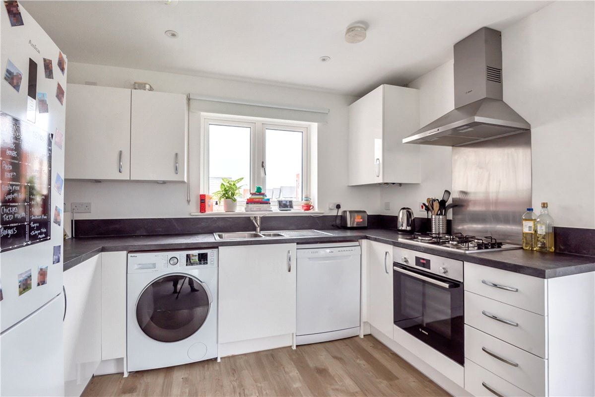 2 bedroom flat, Croxden Way, Daventry NN11