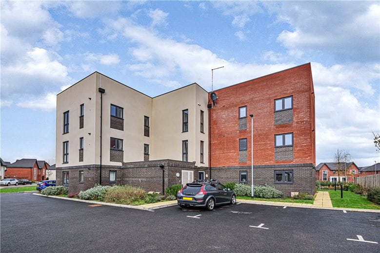 2 bedroom flat, Croxden Way, Daventry NN11