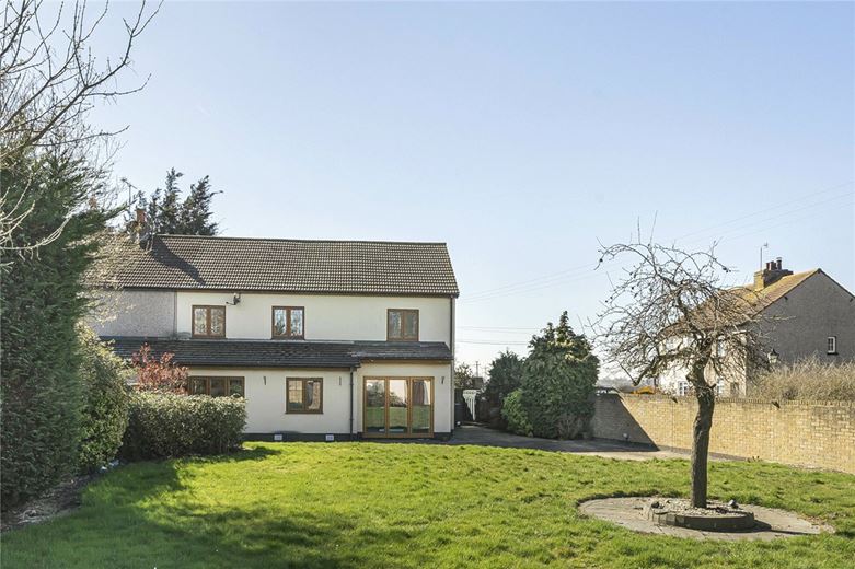 4 bedroom house, Stifford Clays Road, Orsett RM16 - Available