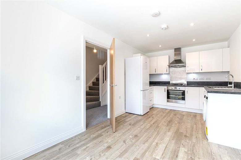 3 bedroom house, Rye Crescent, Curbridge OX29