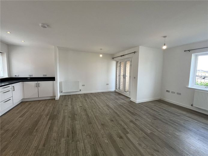 2 bedroom flat, Barrosa Way, Whitehouse MK8 - Let Agreed