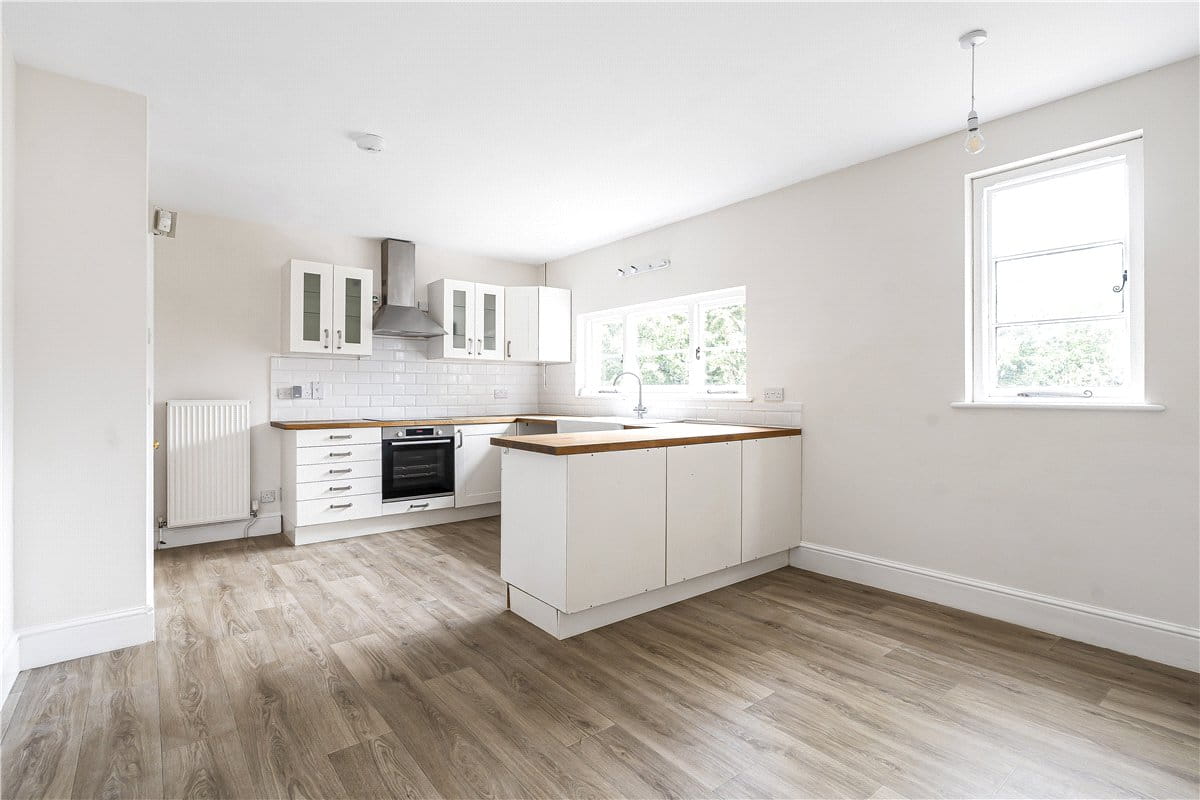 4 bedroom house, Manor Cottages, Lower Thorpe Mandeville OX17 - Available