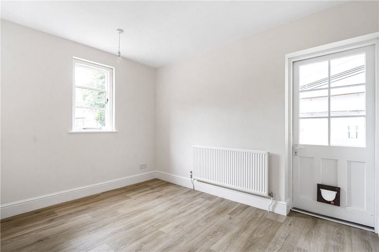 4 bedroom house, Manor Cottages, Lower Thorpe Mandeville OX17 - Available