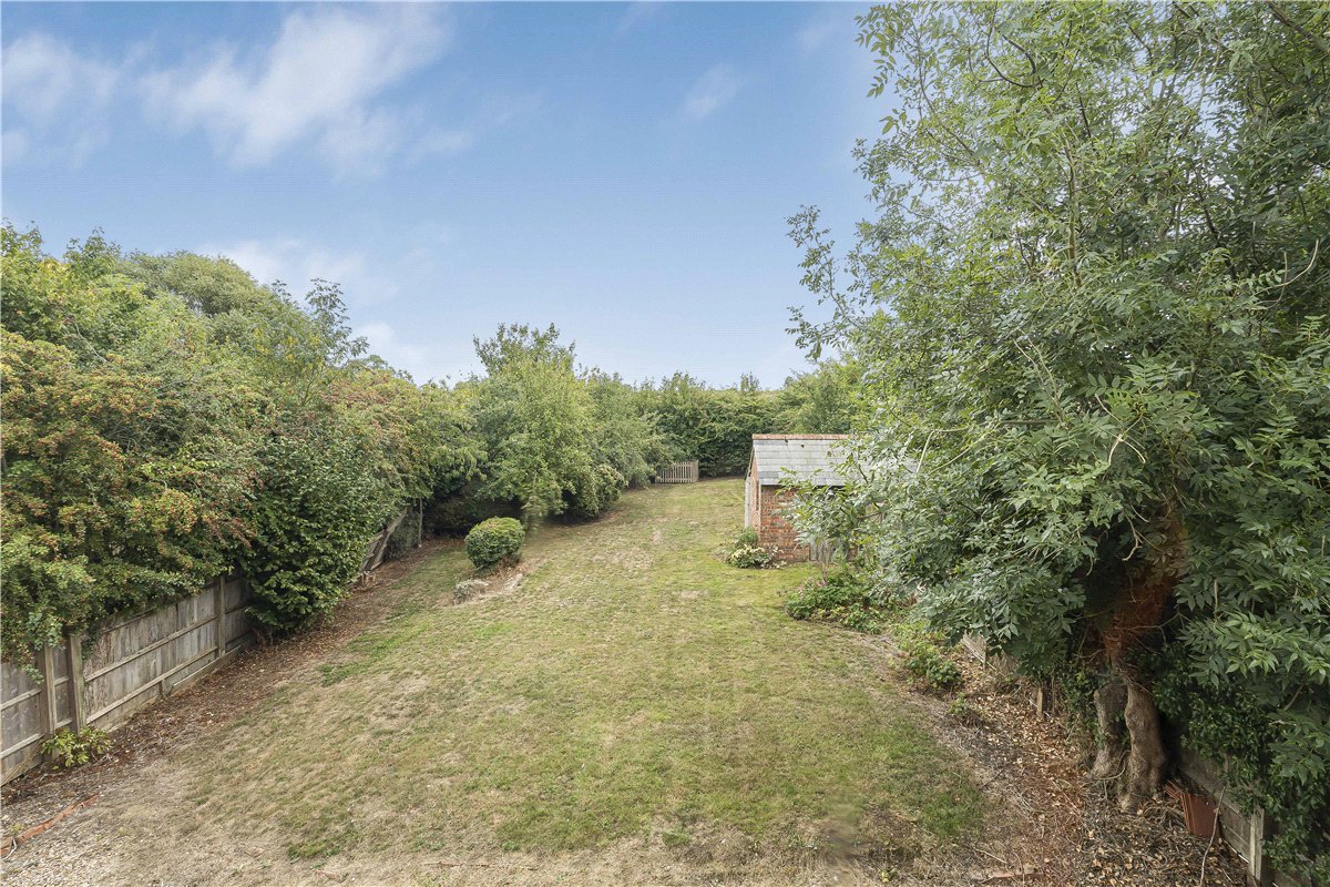 4 bedroom house, Manor Cottages, Lower Thorpe Mandeville OX17 - Available