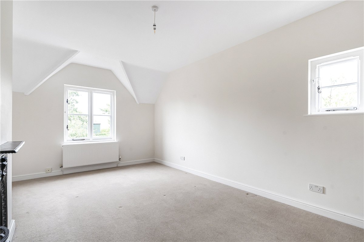 4 bedroom house, Manor Cottages, Lower Thorpe Mandeville OX17 - Available