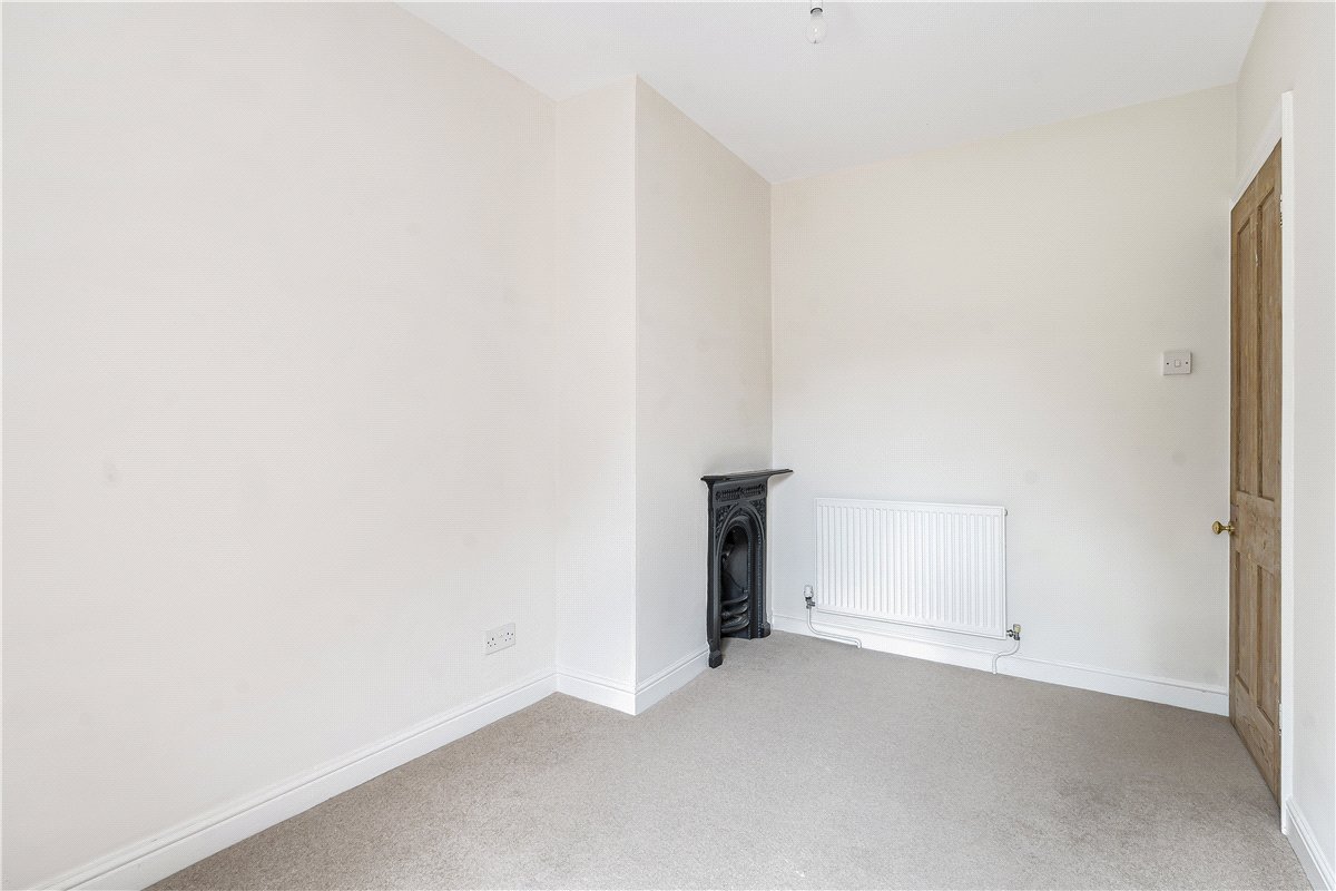 4 bedroom house, Manor Cottages, Lower Thorpe Mandeville OX17 - Available