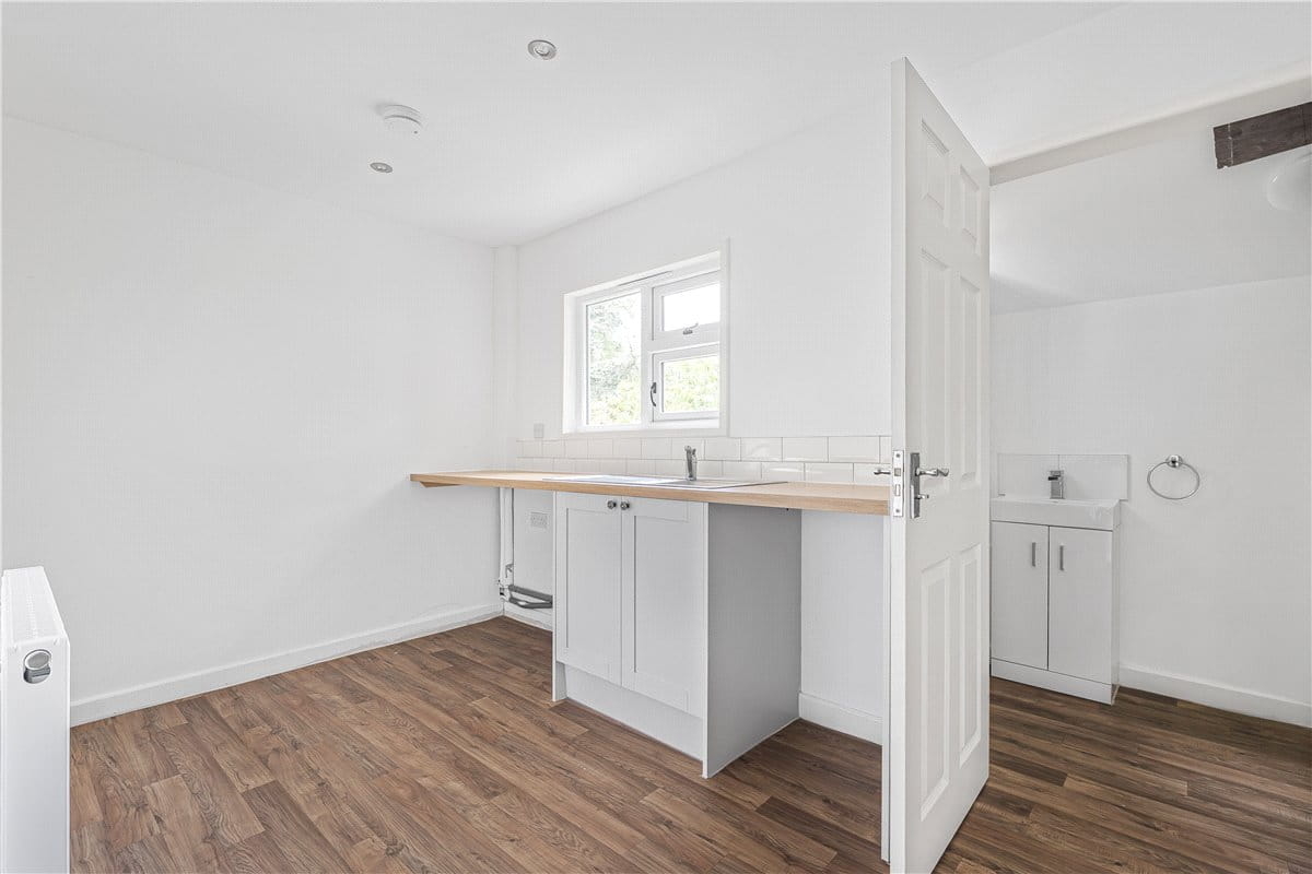 4 bedroom bungalow, Darnford Lane, Whittington WS14 - Let Agreed