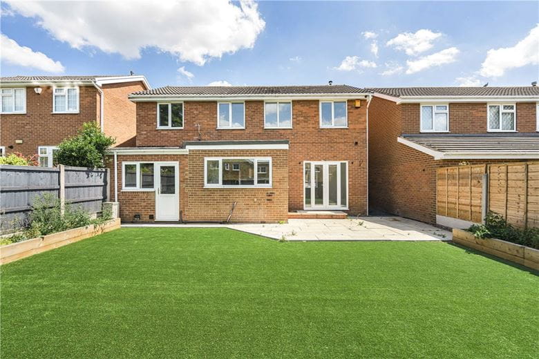 4 bedroom house, Wentworth Drive, Crofton WF4 - Available
