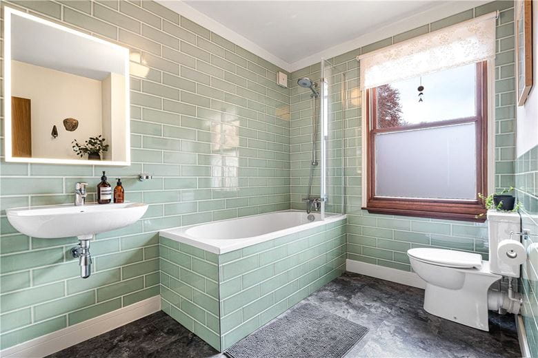 2 bedroom flat, Hartley Court, Woodstock Road OX2 - Let Agreed