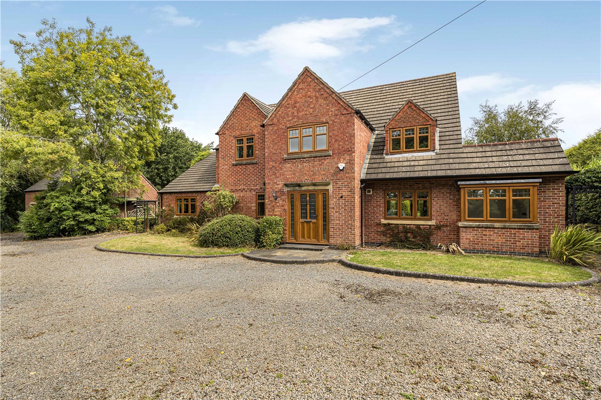 7 bedroom house, Leicester Road, New Packington LE65 - Let Agreed