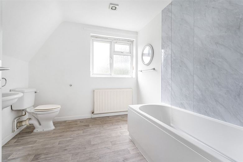 4 bedroom house, Blythewood Close, Knowle B93 - Available