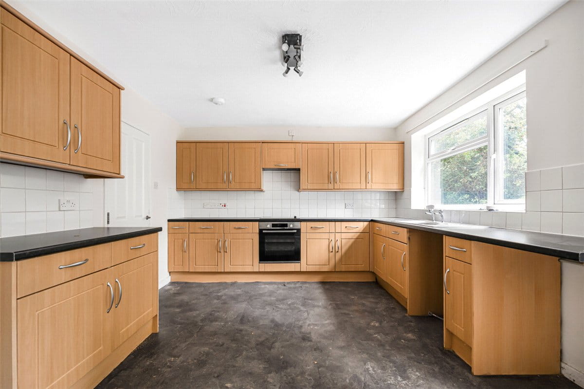 4 bedroom house, Blythewood Close, Knowle B93 - Available