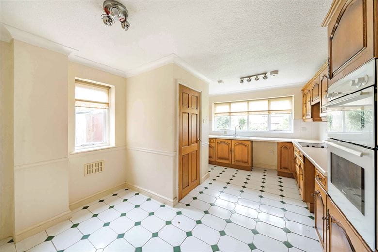 4 bedroom house, Banbury Road, Lower Boddington NN11 - Available