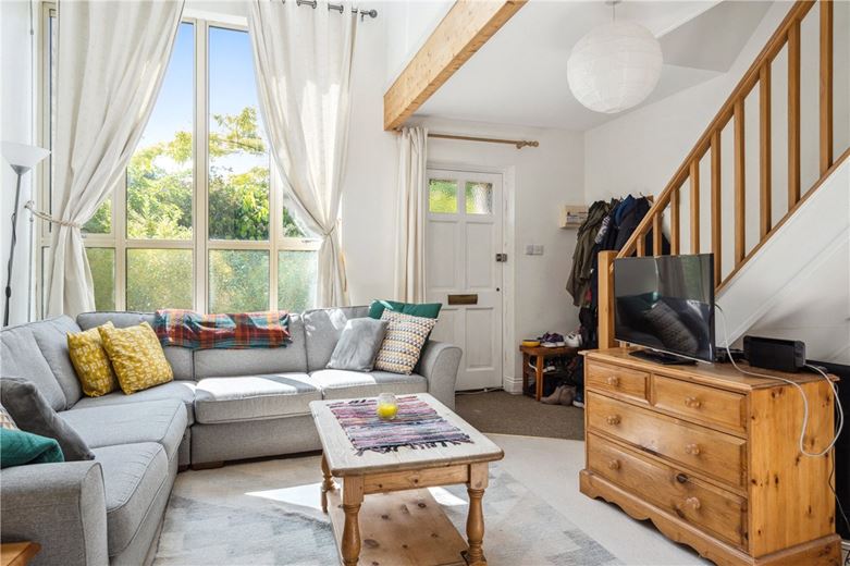 2 bedroom house, Linden Court, Holyoake Road OX3