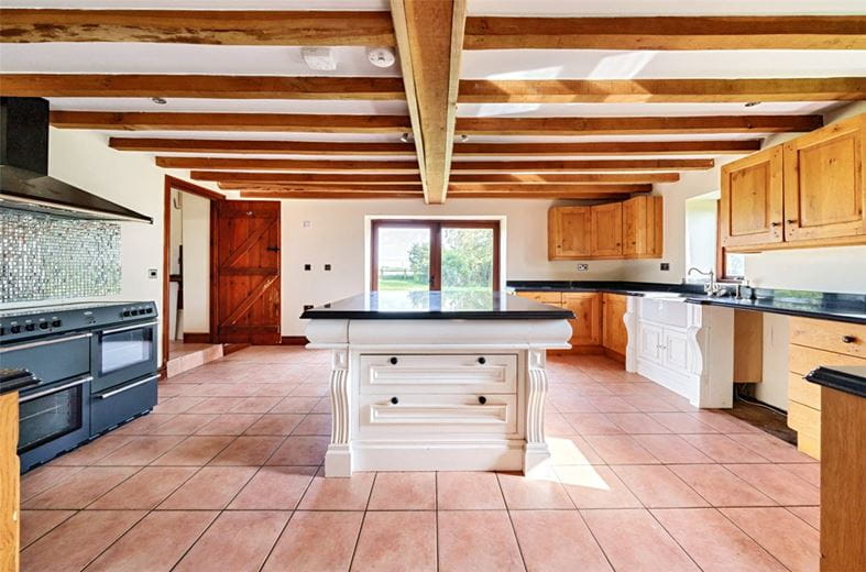 4 bedroom , Tuppenhurst Lane, Handsacre WS15 - Available