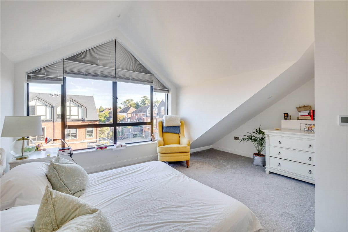 3 bedroom house, Harlow Gardens, Kingston upon Thames KT1 - Let Agreed