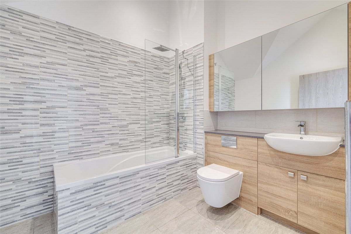 4 bedroom house, Lower Marsh Lane, Kingston upon Thames KT1 - Let Agreed