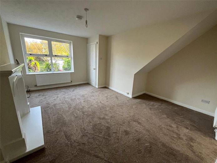 3 bedroom house, Sherbourne Avenue, Bramley S66 - Available