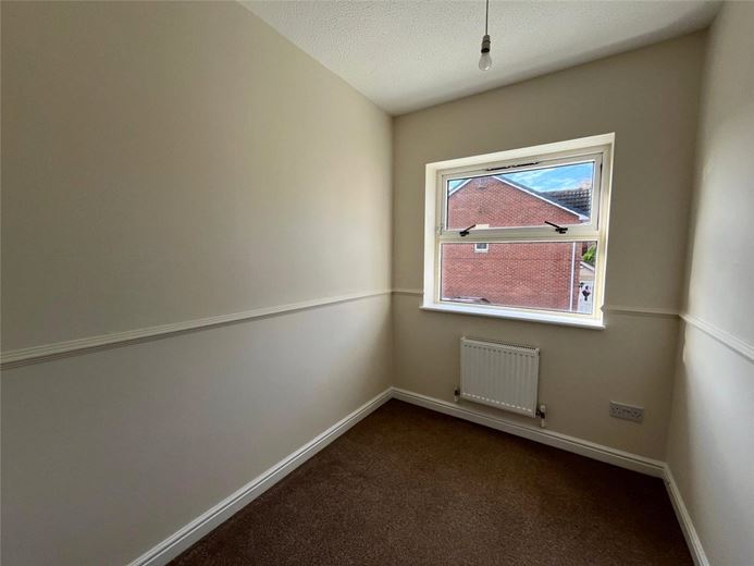 3 bedroom house, Sherbourne Avenue, Bramley S66 - Available