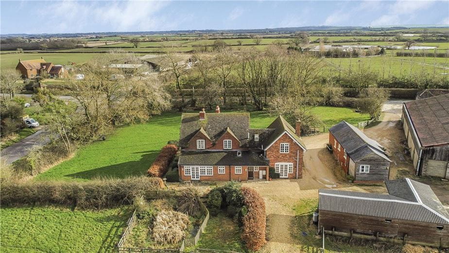 4 bedroom house, Poundon, Bicester OX27 - Let Agreed
