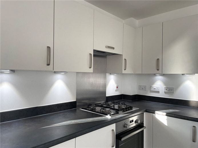 2 bedroom flat, Aspen Way, Didcot OX11 - Let Agreed