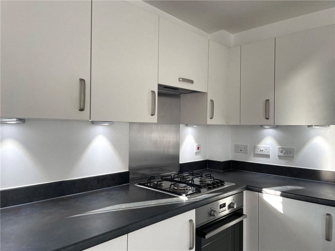 2 bedroom flat, Aspen Way, Didcot OX11 - Let Agreed