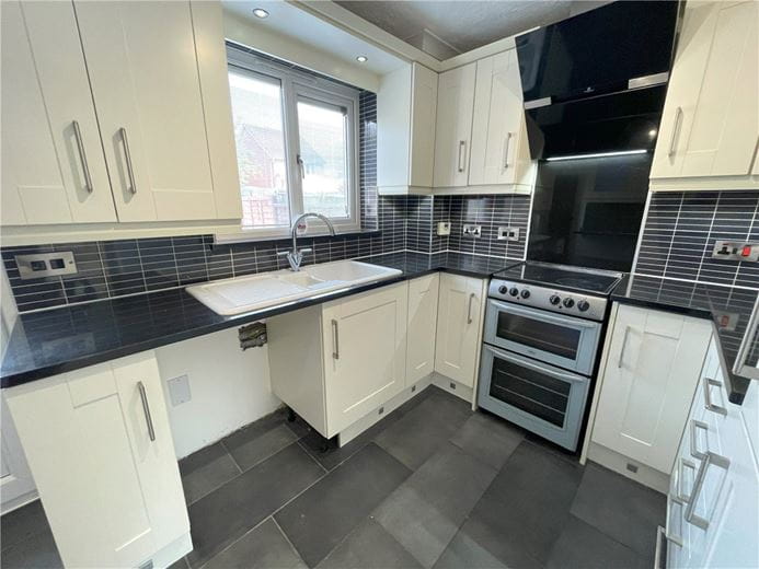 2 bedroom house, Kelso Close, Measham DE12 - Let Agreed