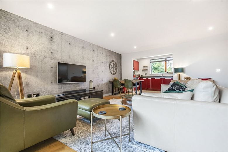 2 bedroom flat, Five Mile Drive, Oxford OX2