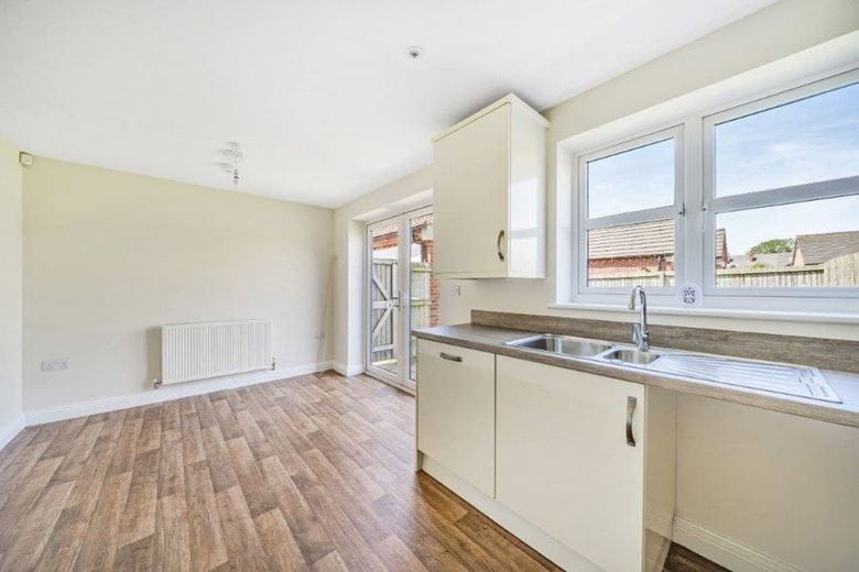 3 bedroom house, Thurgaton Way, Newton DE55 - Let Agreed