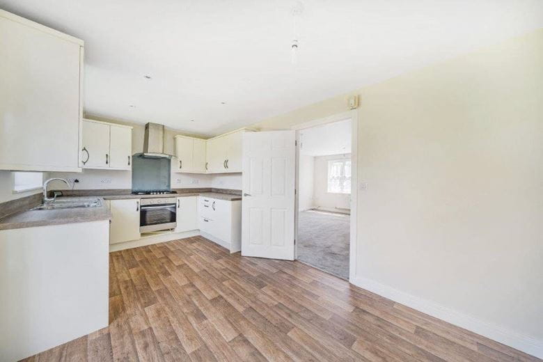 3 bedroom house, Thurgaton Way, Newton DE55 - Let Agreed