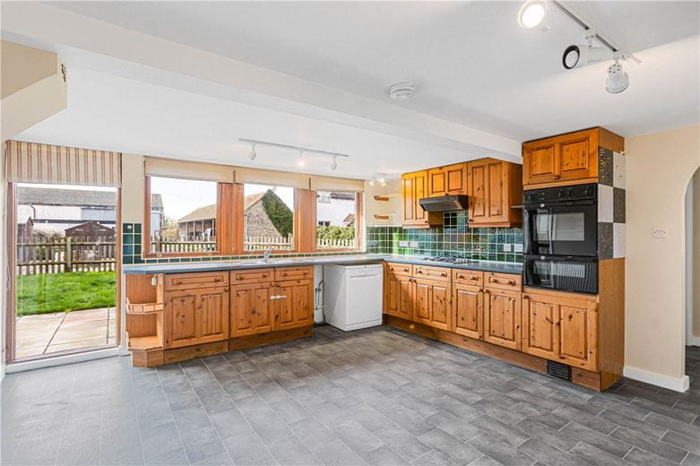 2 bedroom house, Mill Road, Marcham OX13 - Let Agreed