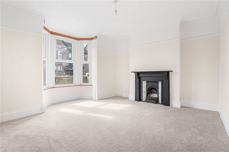 4 bedroom house, Spenser Road, Bedford MK40 - Let Agreed