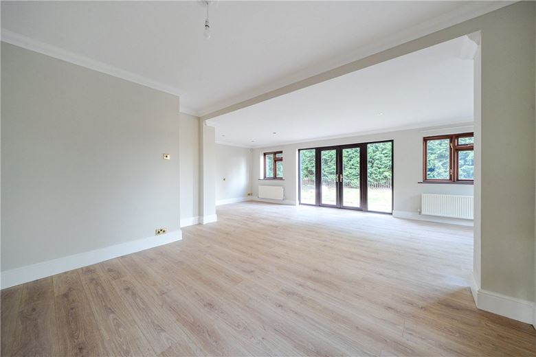 4 bedroom house, Cappers Lane, Lichfield WS14 - Available