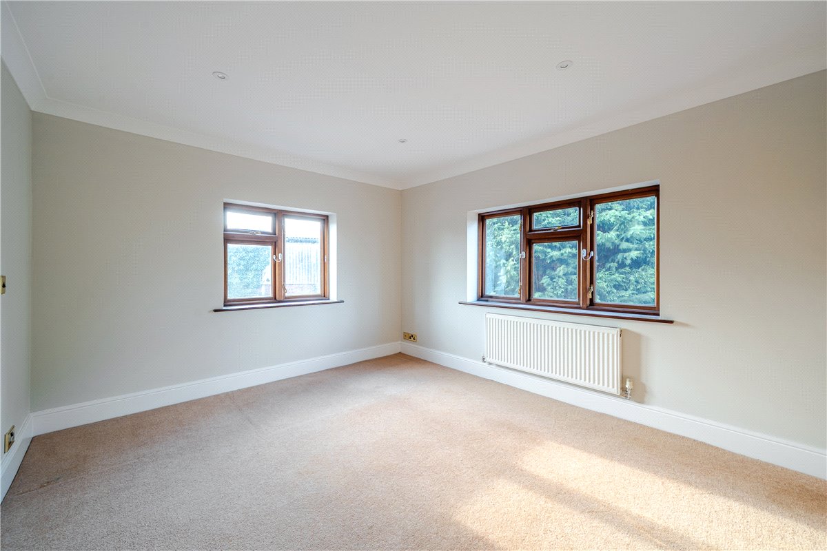 4 bedroom house, Cappers Lane, Lichfield WS14 - Available