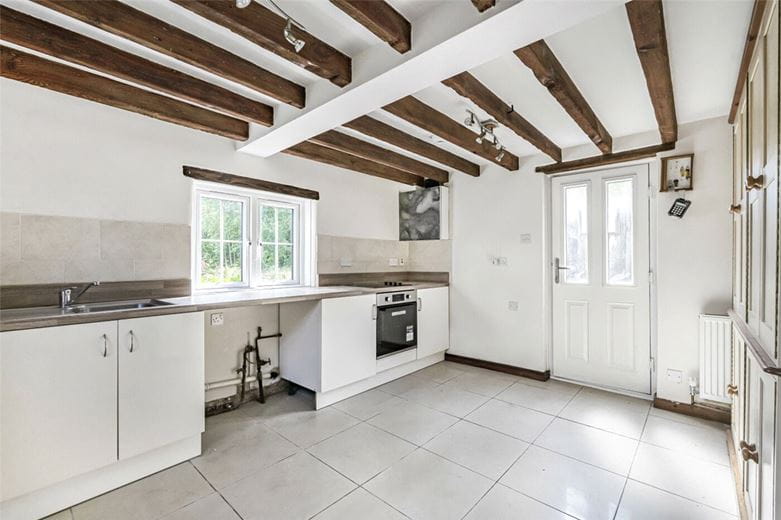 2 bedroom cottage, Vicarage Road, Stoneleigh CV8 - Available