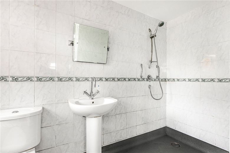 3 bedroom house, Ockendon Road, Upminster RM14 - Available