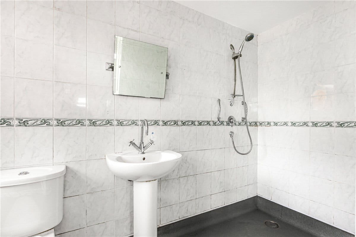 3 bedroom house, Ockendon Road, Upminster RM14 - Available