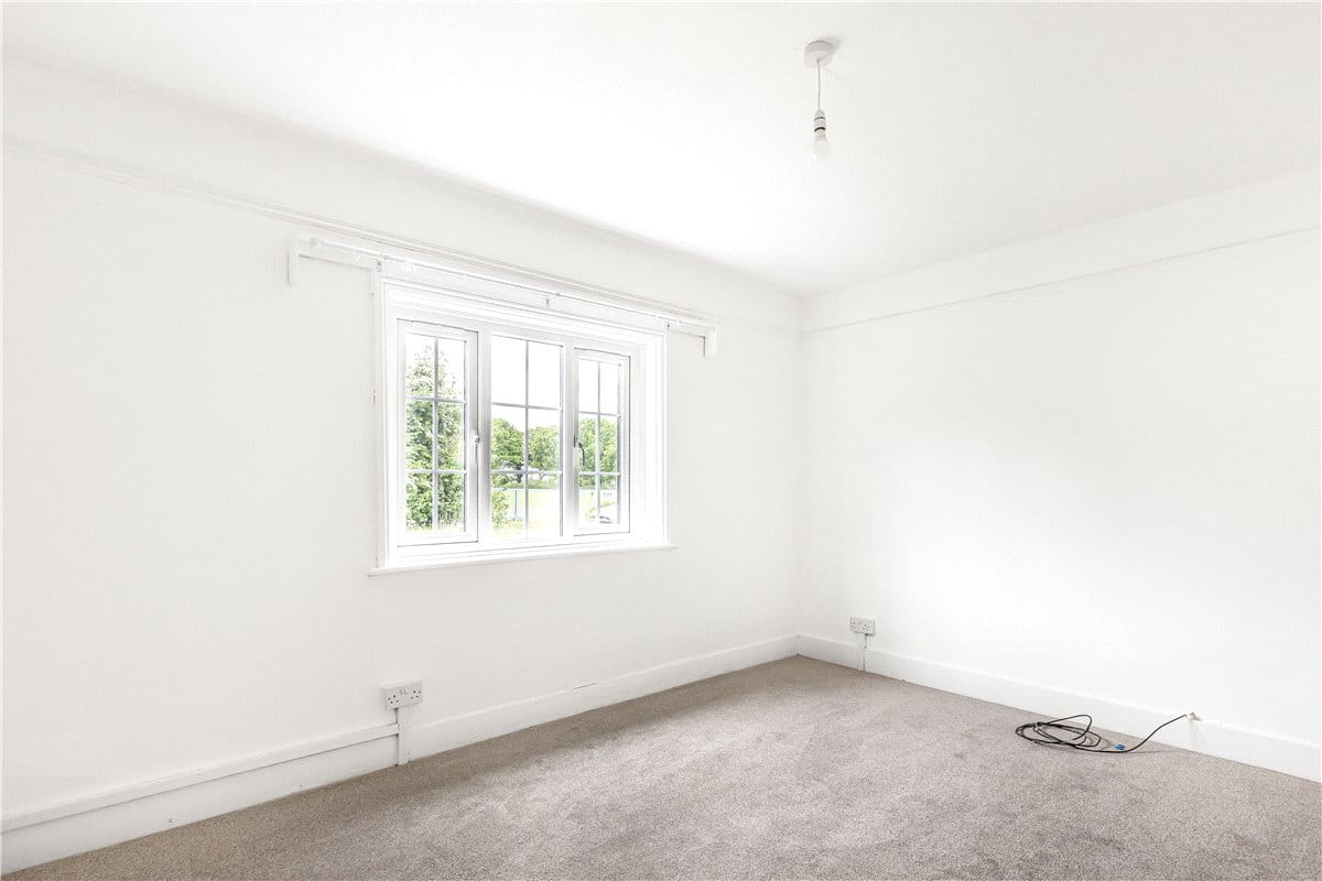 3 bedroom house, Ockendon Road, Upminster RM14 - Available