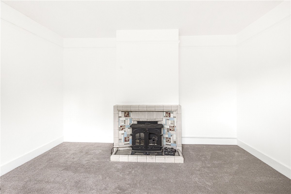 3 bedroom house, Ockendon Road, Upminster RM14 - Available