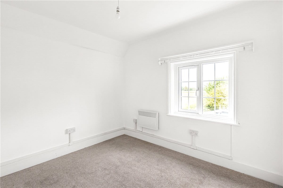 3 bedroom house, Ockendon Road, Upminster RM14 - Available
