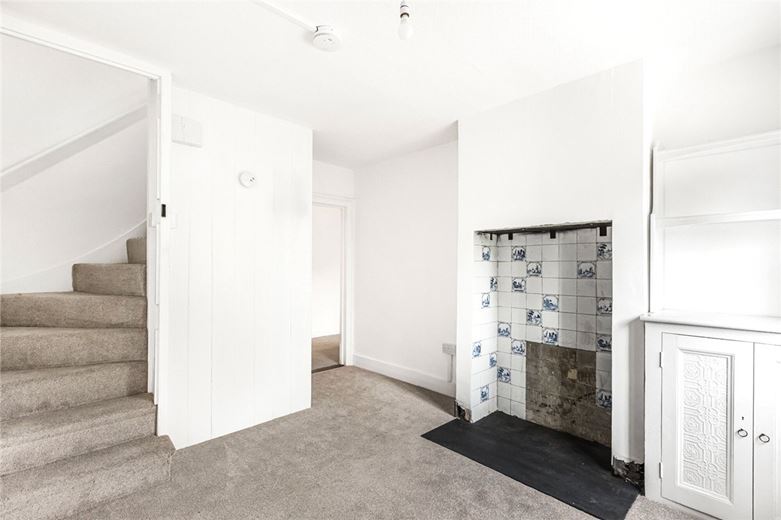 3 bedroom house, Ockendon Road, Upminster RM14 - Available