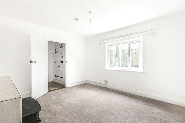 3 bedroom house, Ockendon Road, Upminster RM14 - Available