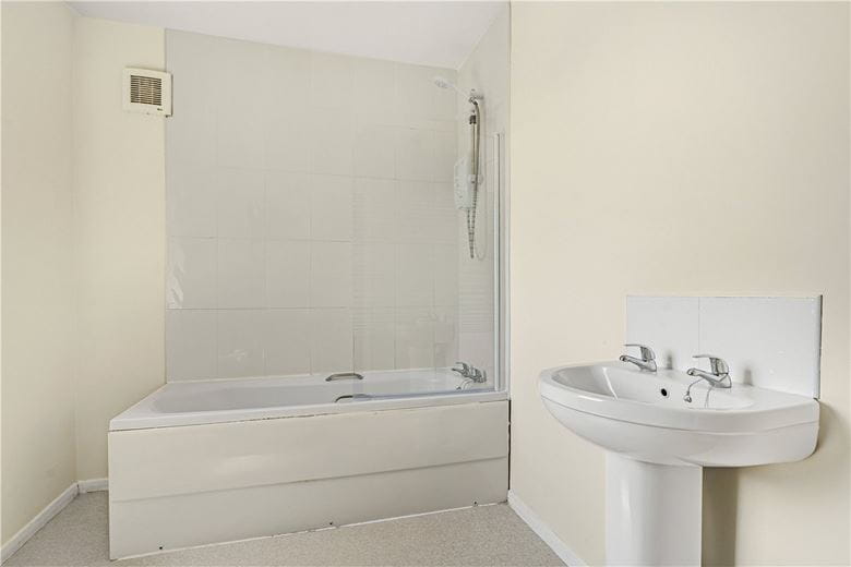 4 bedroom house, Church Lane, Middleton B78 - Available