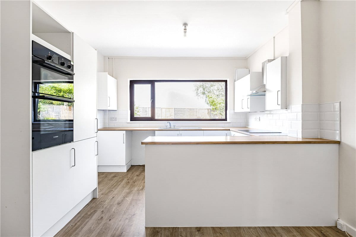 4 bedroom house, Church Lane, Middleton B78 - Available