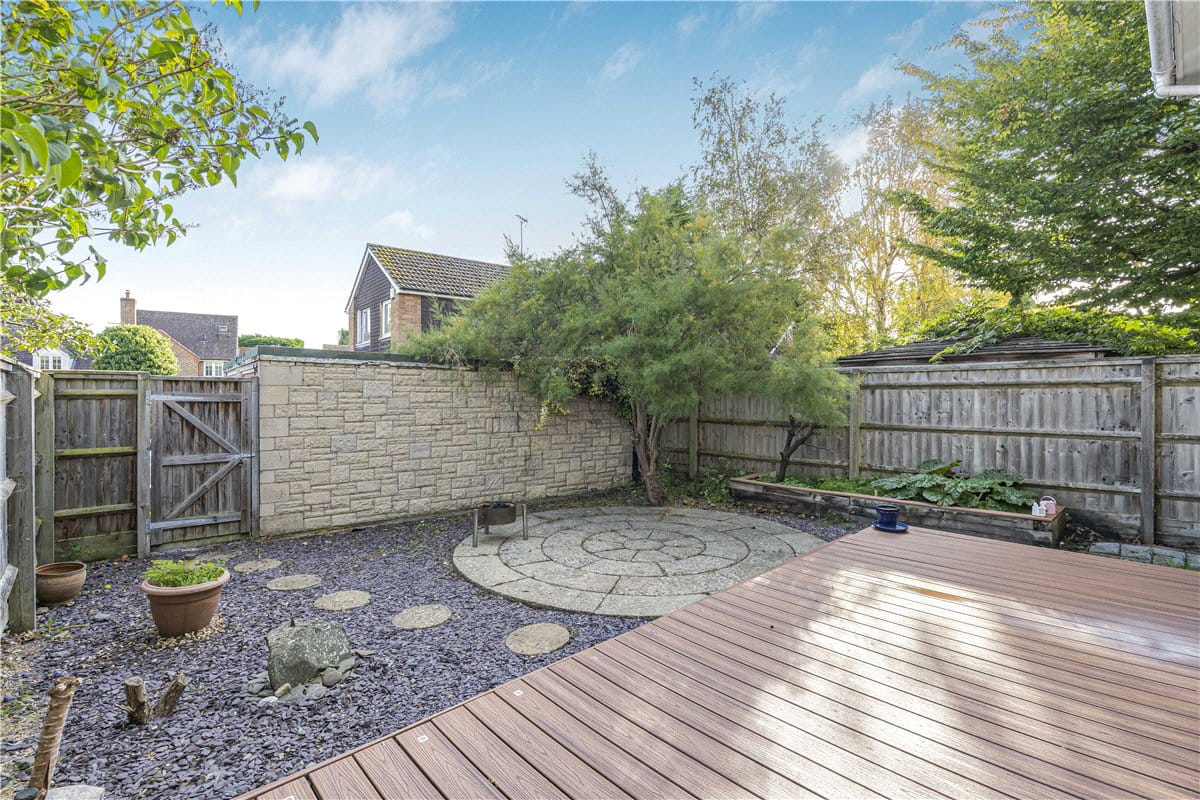 3 bedroom house, Faringdon Road, Southmoor OX13 - Available