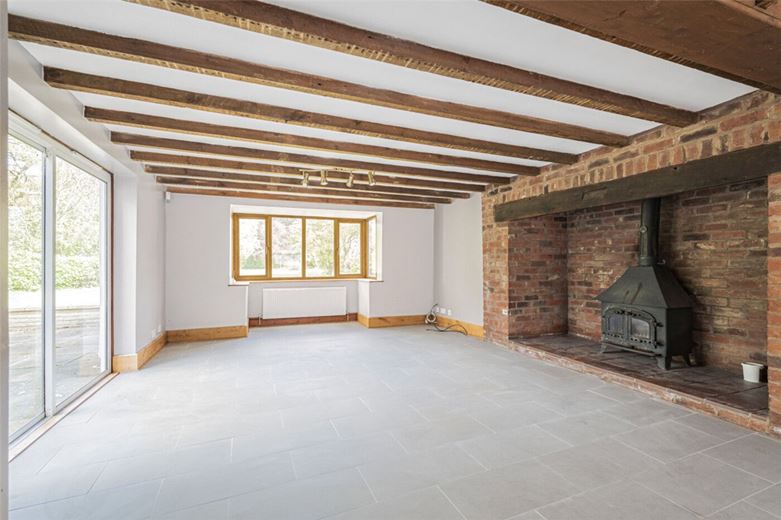 5 bedroom house, Shaw Lane, Kings Bromley DE13 - Let Agreed